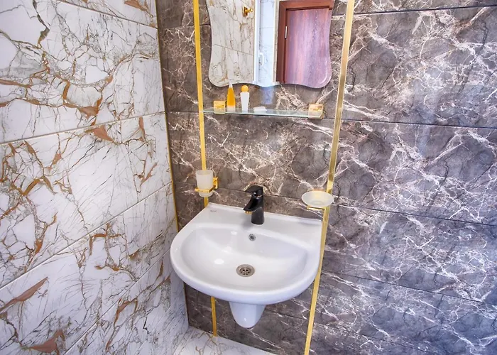 айляк клуб - бутиков хотел&спа с Elegant Ultra