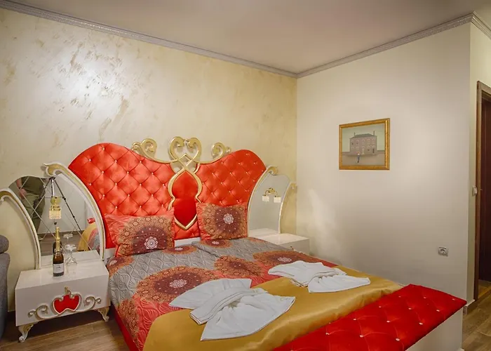 айляк клуб - бутиков хотел&спа с Elegant Ultra *