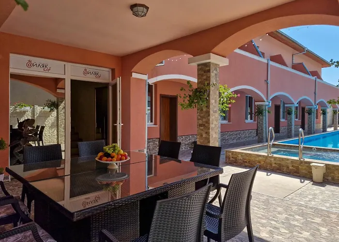 айляк клуб - бутиков хотел&спа с Elegant Ultra