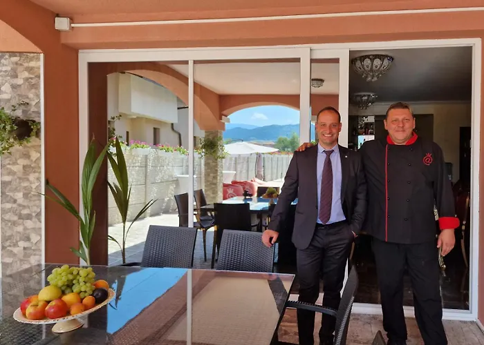 Къща за гости айляк клуб - бутиков хотел&спа с Elegant Ultra