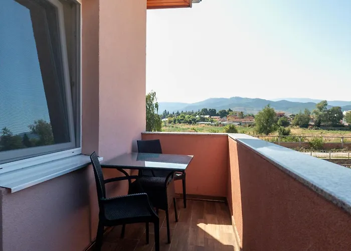 Къща за гости айляк клуб - бутиков хотел&спа с Elegant Ultra *