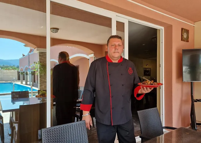 айляк клуб - бутиков хотел&спа с Elegant Ultra *