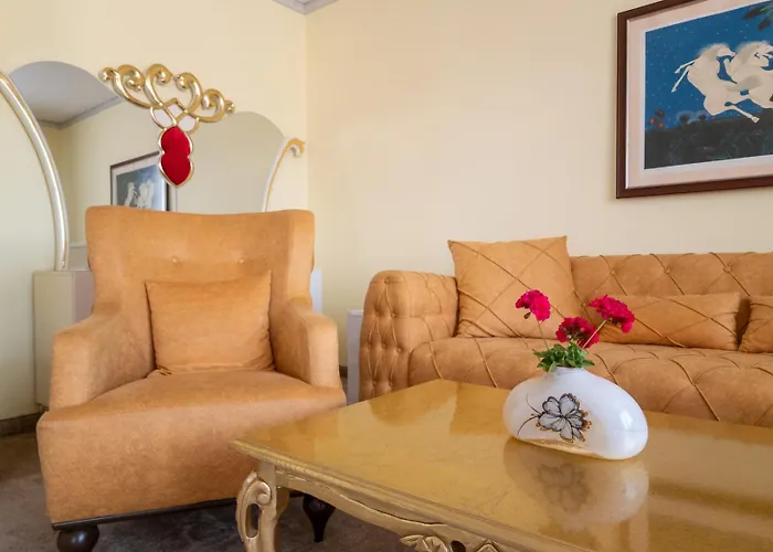 айляк клуб - бутиков хотел&спа с Elegant Ultra *