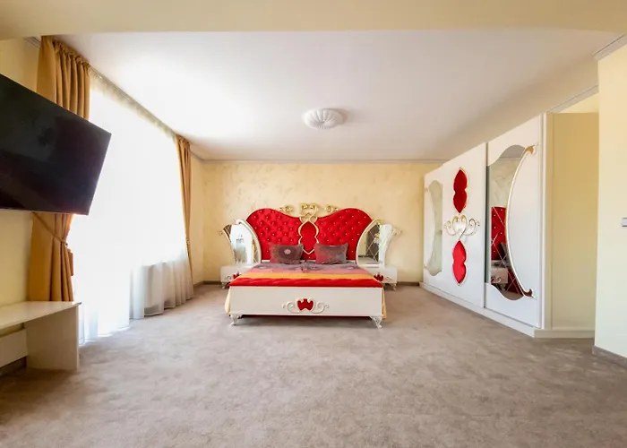 Къща за гости айляк клуб - бутиков хотел&спа с Elegant Ultra